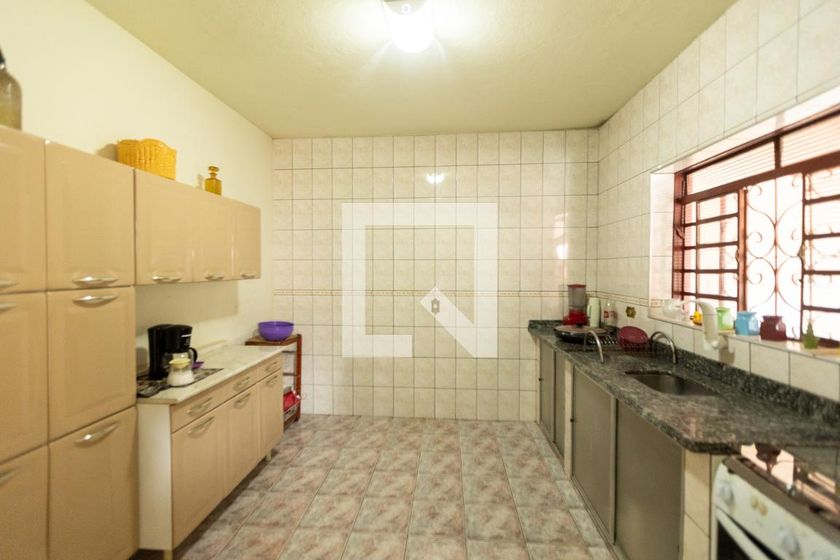Casa à Venda - Lot. Alphaville Campinas, 1 Quarto,  110 m2 em , Campinas - sp | SoloBR