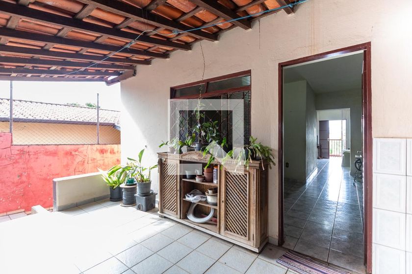 Casa à Venda - Lot. Alphaville Campinas, 1 Quarto,  110 m2 em , Campinas - sp | SoloBR