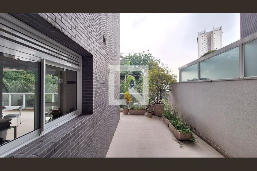 Apartamento, 4 quartos, 252 m² - Foto 35
