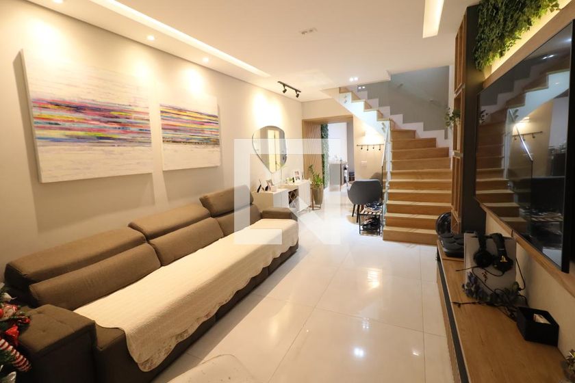 Casa, 4 quartos, 230 m² - Foto 1