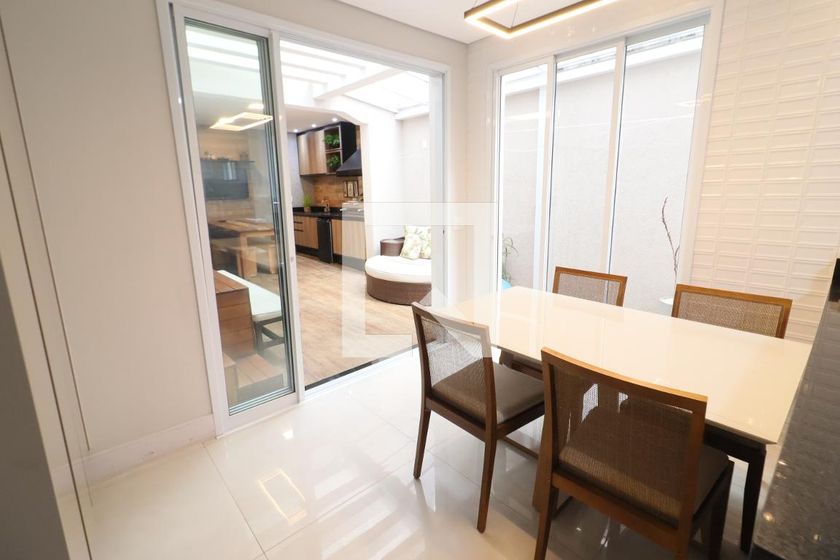 Casa, 4 quartos, 230 m² - Foto 35