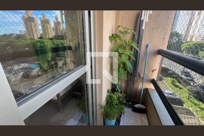 Apartamento à Venda - Mansões Santo Antônio, 3 Quartos,  79 m2 em , Campinas - sp | SoloBR
