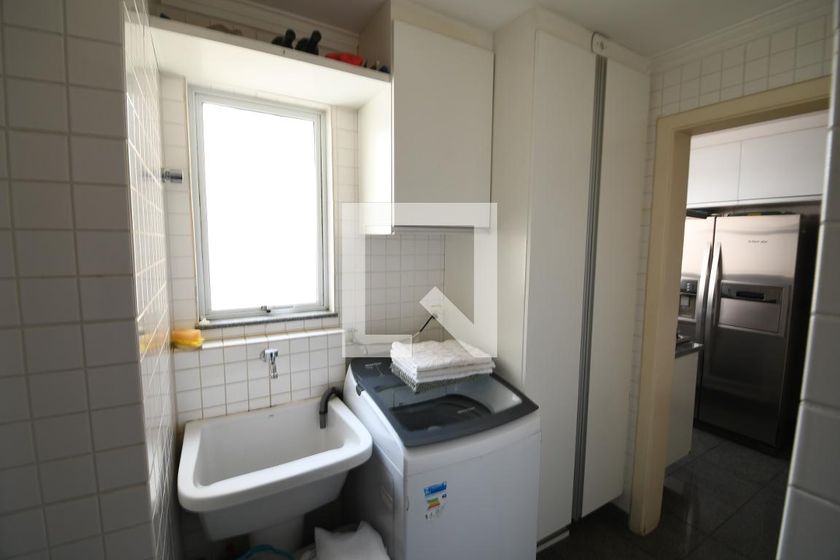 Apartamento à Venda - Mansões Santo Antônio, 2 Quartos,  104 m2 em , Campinas - sp | SoloBR