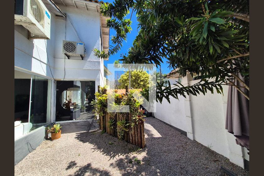 Casa, 4 quartos, 240 m² - Foto 159