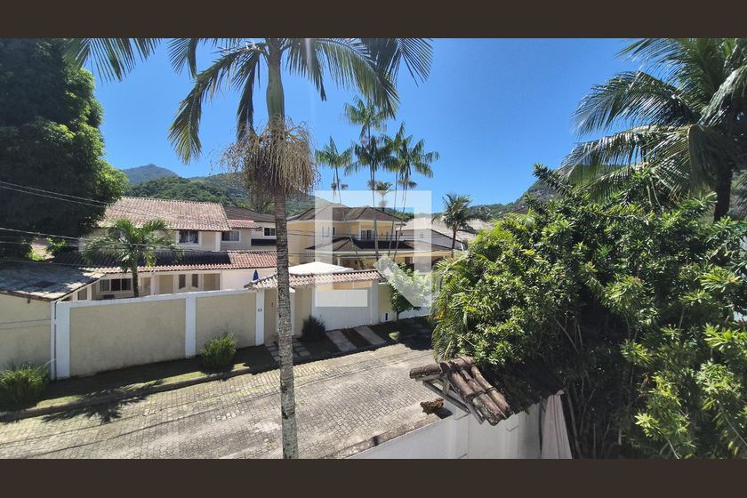 Casa, 4 quartos, 240 m² - Foto 97