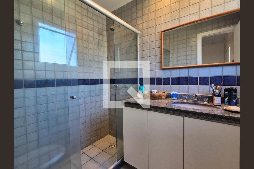 Casa, 4 quartos, 240 m² - Foto 45