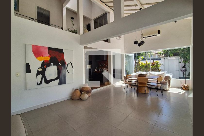 Casa, 4 quartos, 240 m² - Foto 3
