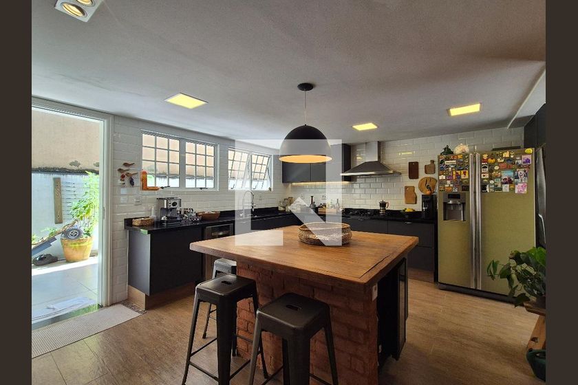 Casa, 4 quartos, 240 m² - Foto 103