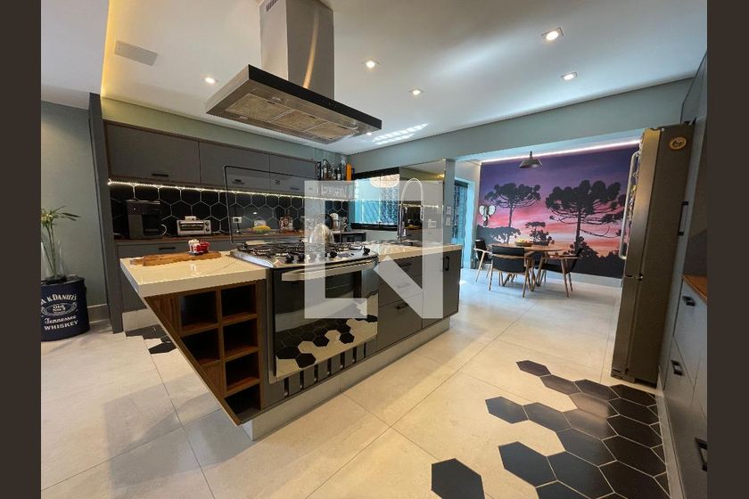 Casa, 3 quartos, 308 m² - Foto 50