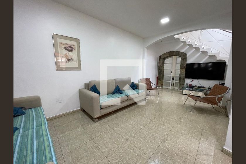 Casa, 3 quartos, 180 m² - Foto 1