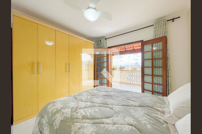 Casa, 4 quartos, 290 m² - Foto 19