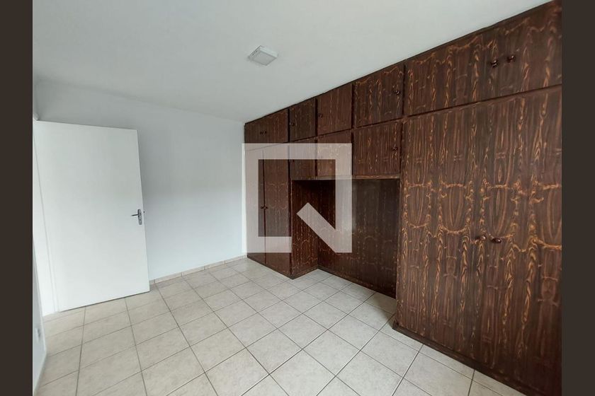 Casa, 6 quartos, 256 m² - Foto 25