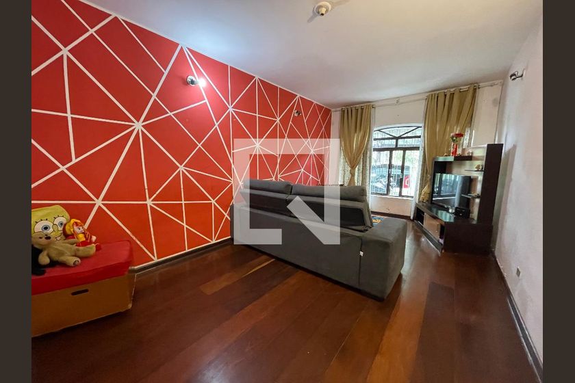 Casa, 5 quartos, 147 m² - Foto 1