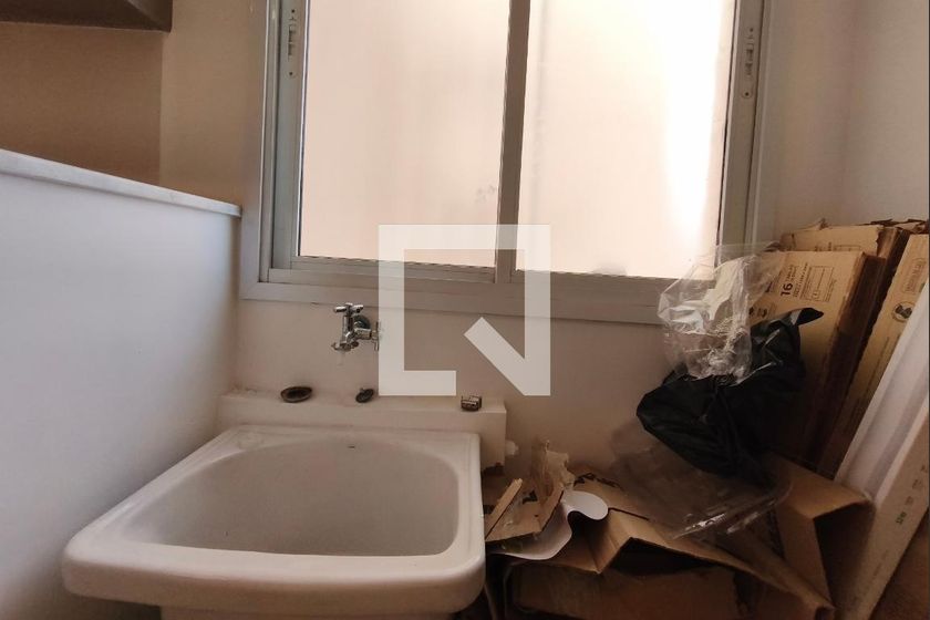 Apartamento à Venda - Jardim do Lago, 2 Quartos,  64 m2 em , Campinas - sp | SoloBR