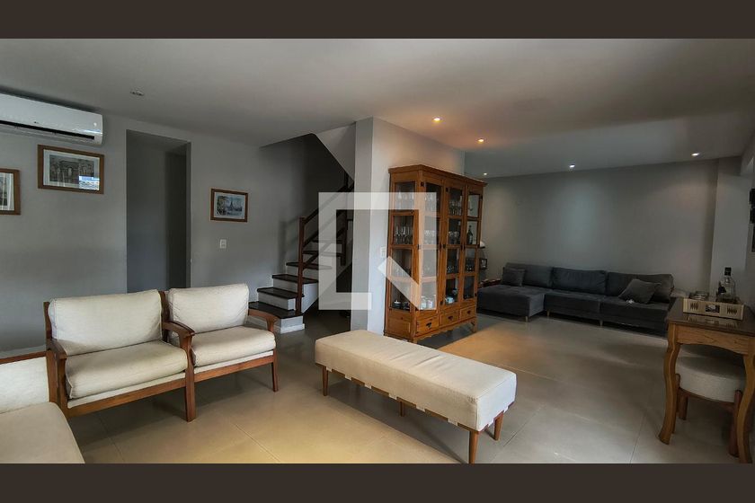 Casa, 4 quartos, 350 m² - Foto 1