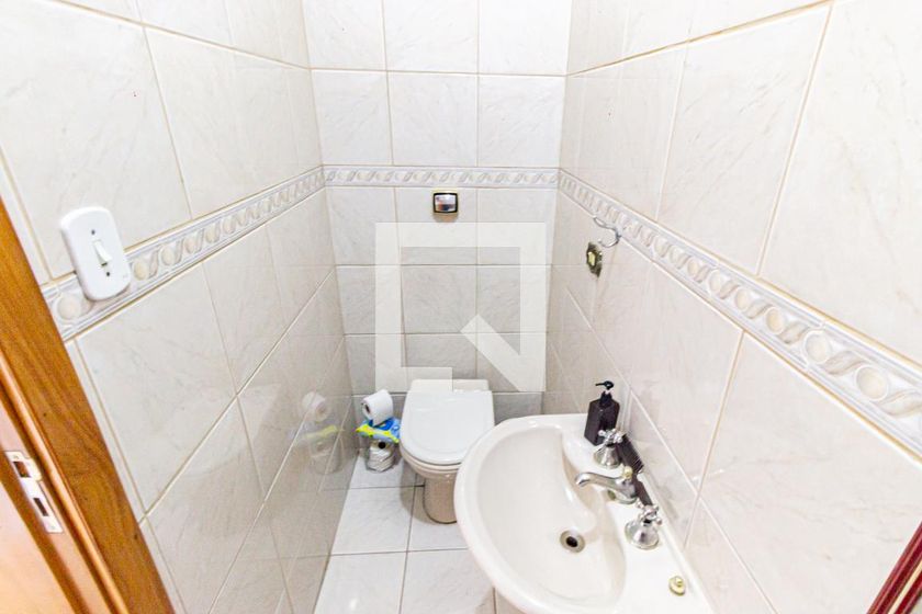Casa, 3 quartos, 240 m² - Foto 49