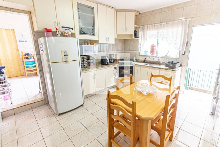 Casa, 3 quartos, 240 m² - Foto 61