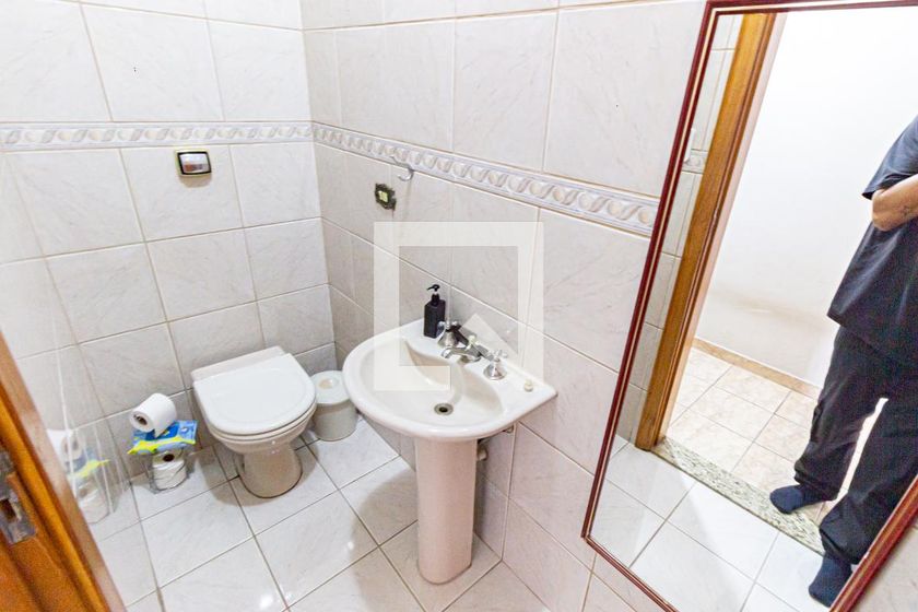 Casa, 3 quartos, 240 m² - Foto 45
