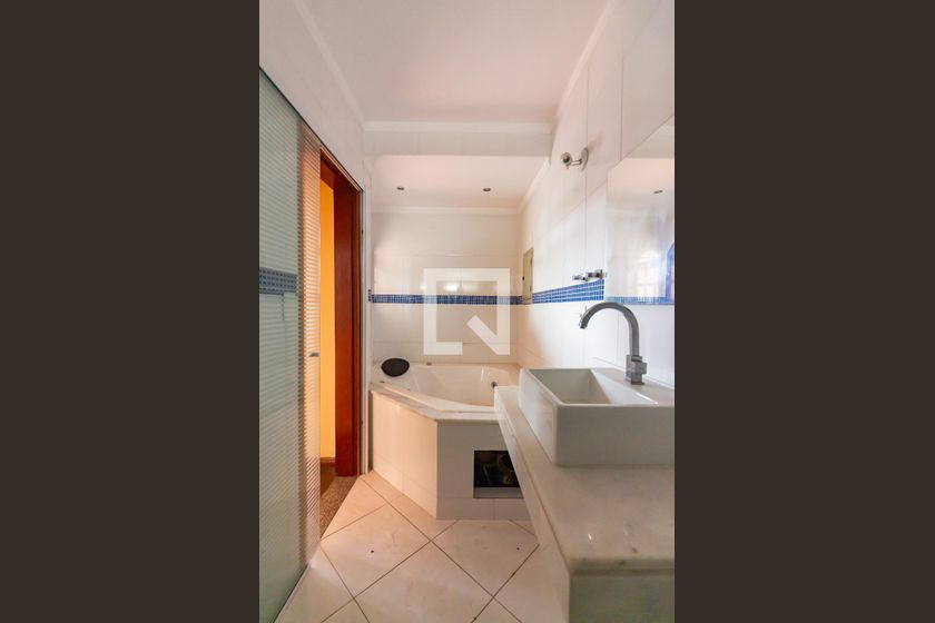 Casa, 2 quartos, 286 m² - Foto 37