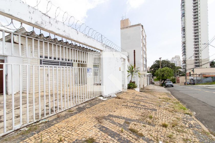 Casa à Venda - Taquaral, 2 Quartos,  240 m2 em , Campinas - sp | SoloBR