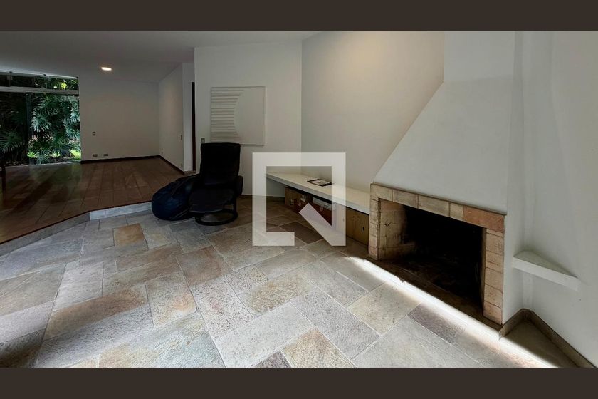 Casa, 4 quartos, 290 m² - Foto 9