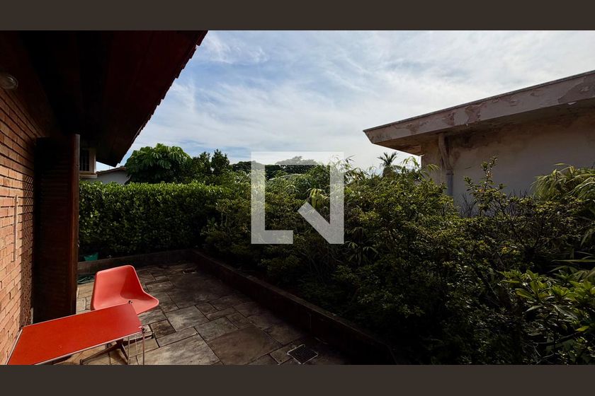 Casa, 4 quartos, 290 m² - Foto 51
