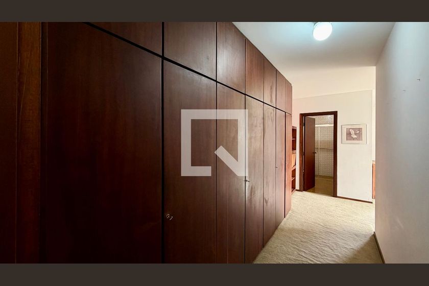 Casa, 4 quartos, 290 m² - Foto 43