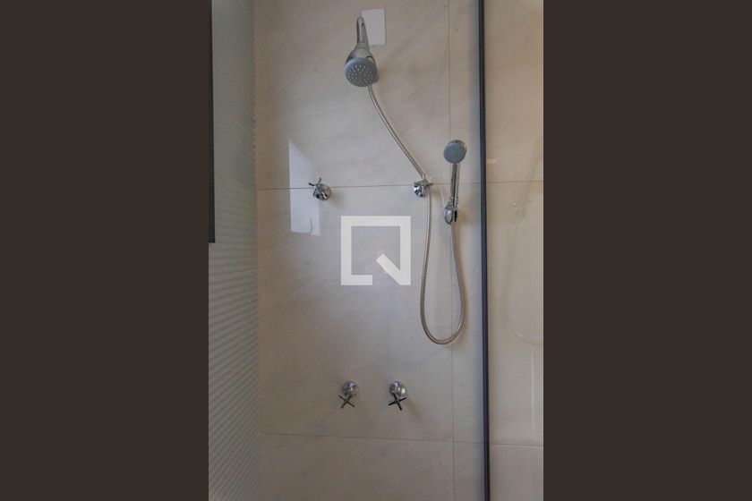 Casa à Venda - Swiss Park, 3 Quartos,  210 m2 em , Campinas - sp | SoloBR