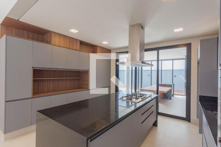 Casa à Venda - Swiss Park, 3 Quartos,  210 m2 em , Campinas - sp | SoloBR