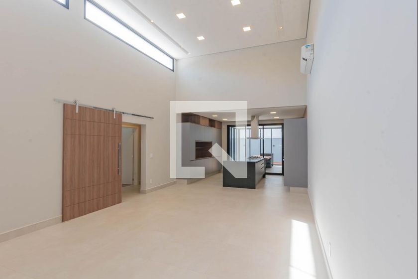 Casa à Venda - Swiss Park, 3 Quartos,  210 m2 em , Campinas - sp | SoloBR