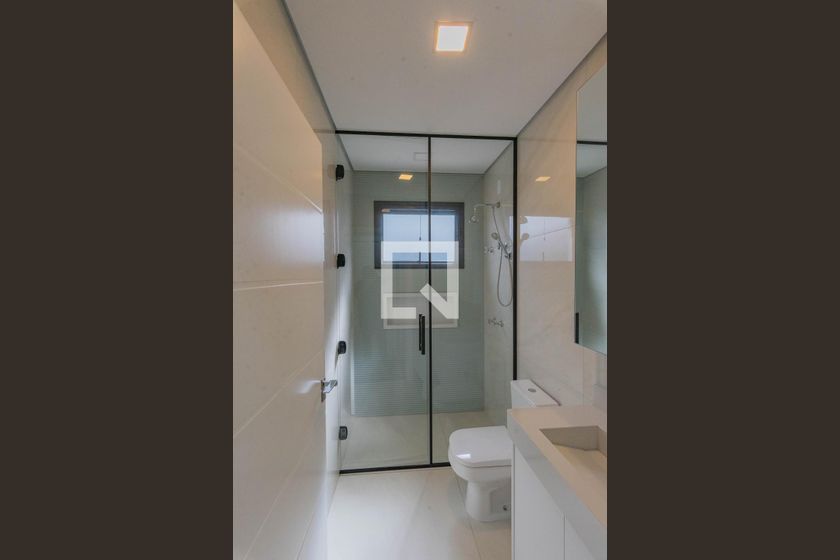 Casa à Venda - Swiss Park, 3 Quartos,  210 m2 em , Campinas - sp | SoloBR
