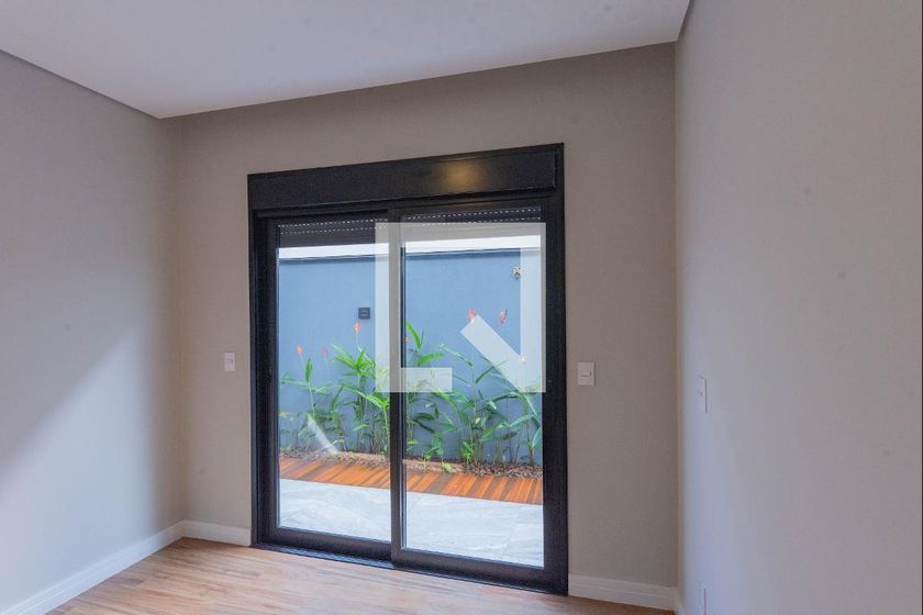 Casa à Venda - Swiss Park, 3 Quartos,  210 m2 em , Campinas - sp | SoloBR