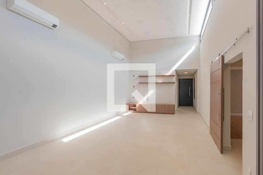 Casa à Venda - Swiss Park, 3 Quartos,  210 m2 em , Campinas - sp | SoloBR