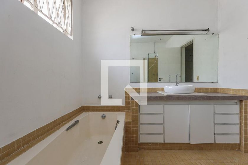 Casa, 4 quartos, 436 m² - Foto 55