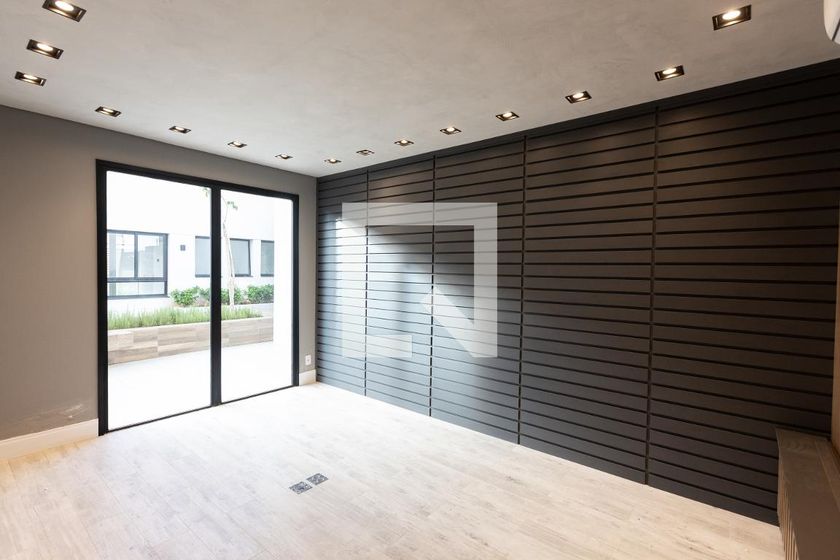Apartamento à Venda - Taquaral, 1 Quarto,  45 m2 em , Campinas - sp | SoloBR