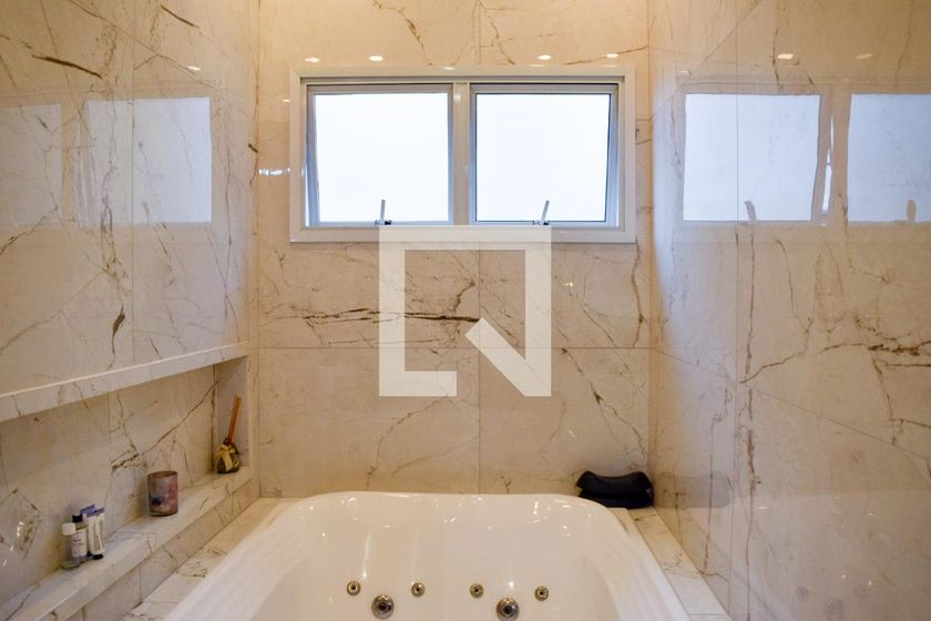 Casa, 3 quartos, 230 m² - Foto 37