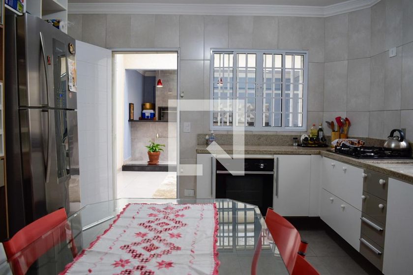 Casa, 3 quartos, 230 m² - Foto 101
