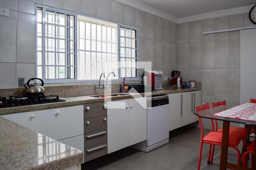 Casa, 3 quartos, 230 m² - Foto 93