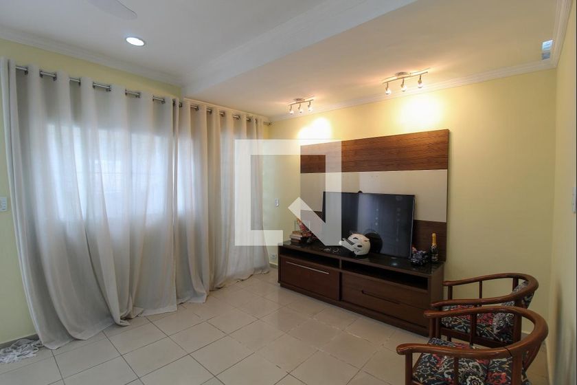 Casa, 3 quartos, 200 m² - Foto 1