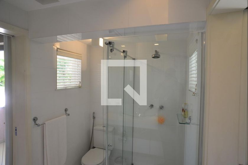 Casa, 5 quartos, 1350 m² - Foto 86