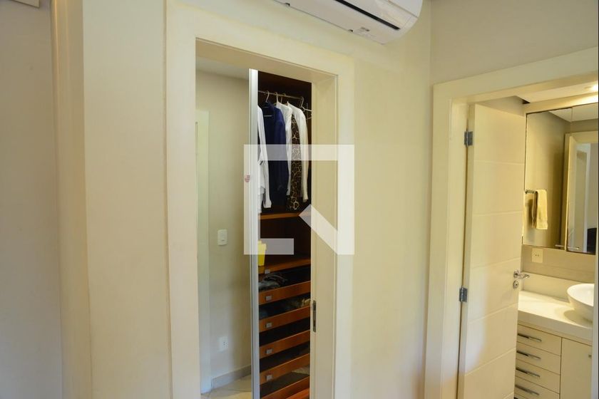 Casa, 5 quartos, 1350 m² - Foto 62