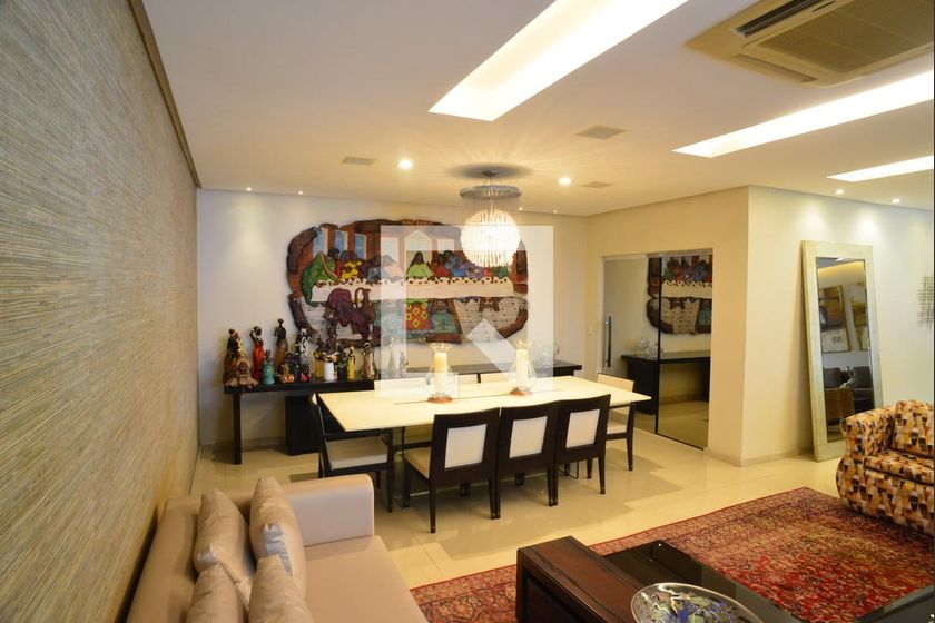 Casa, 5 quartos, 1350 m² - Foto 2