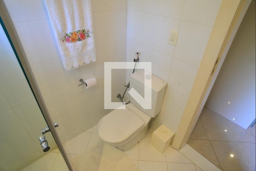 Casa, 5 quartos, 1350 m² - Foto 54