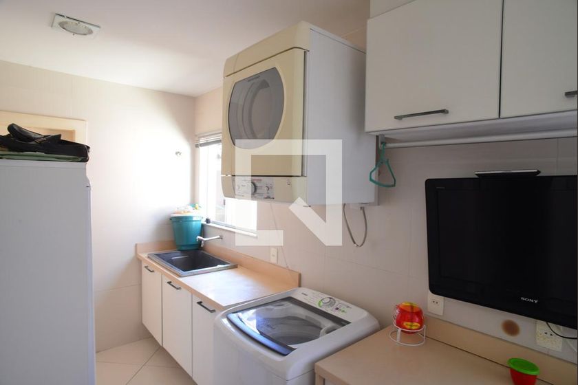 Casa, 5 quartos, 1350 m² - Foto 23