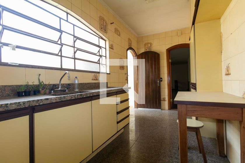 Casa, 2 quartos, 223 m² - Foto 36