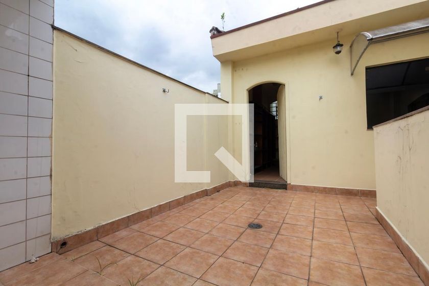 Casa, 2 quartos, 223 m² - Foto 42