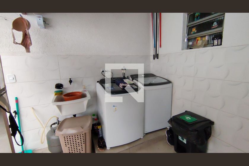 Casa, 4 quartos, 250 m² - Foto 33