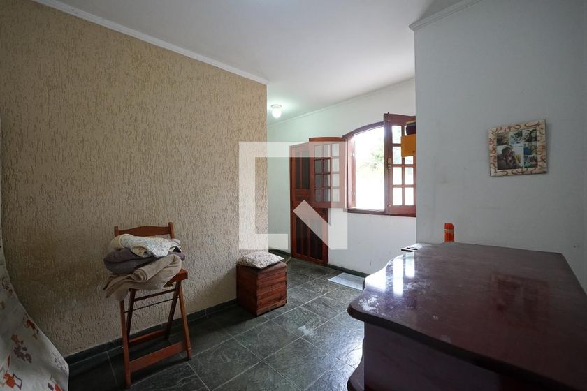 Casa, 4 quartos, 240 m² - Foto 45