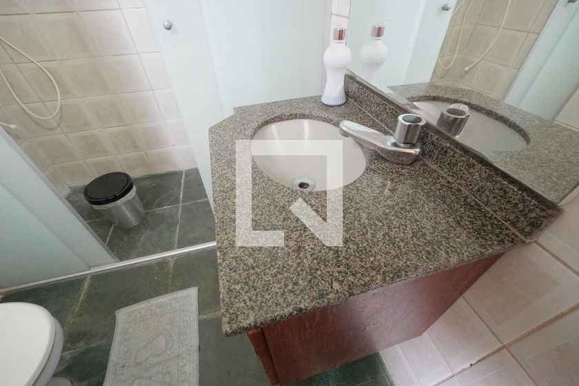 Casa, 4 quartos, 240 m² - Foto 29