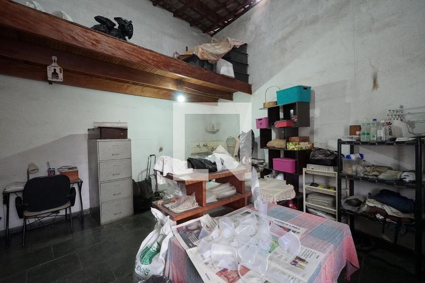 Casa, 4 quartos, 240 m² - Foto 41